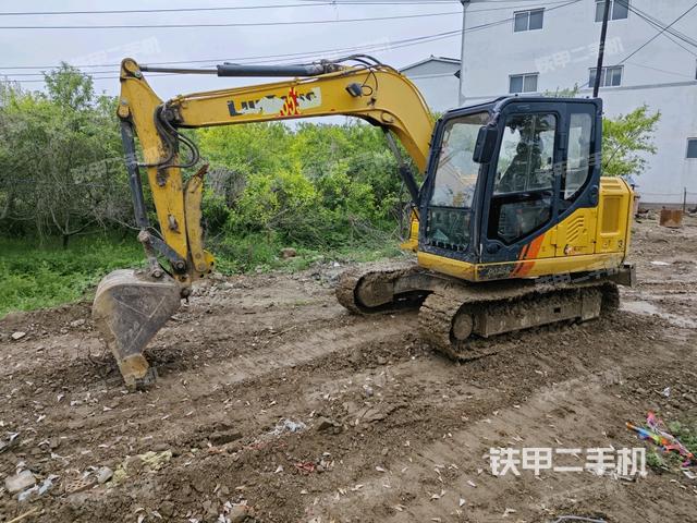 柳工CLG9075E挖掘机