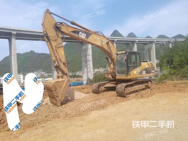 卡特彼勒320D液压挖掘机