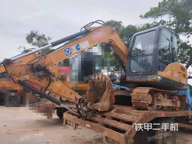 徐工XE80C挖掘机