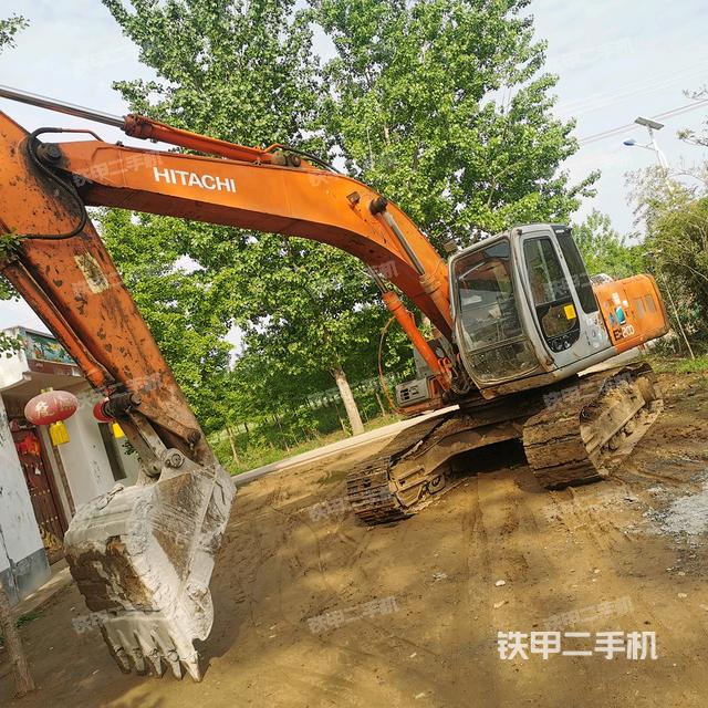 日立EX200-5挖掘机