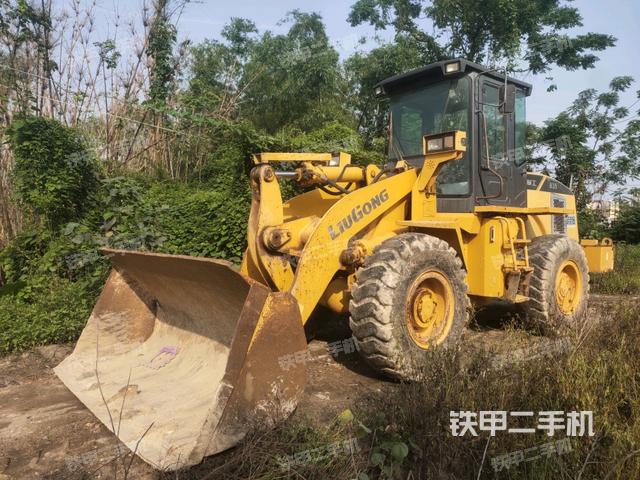 柳工CLG835装载机