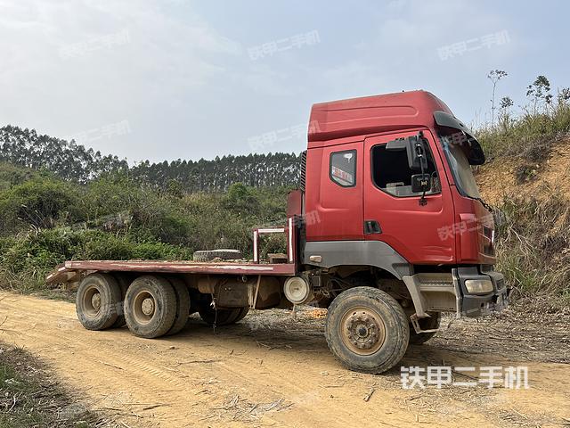 中国重汽6X4平板运输车