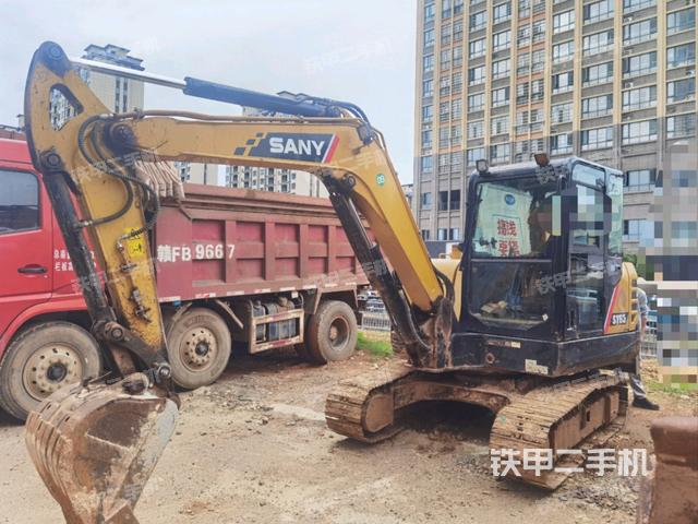 三一重工SY55C挖掘机