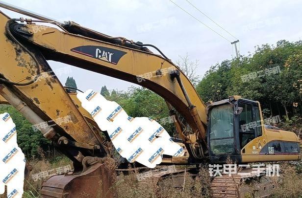 卡特彼勒330C挖掘机
