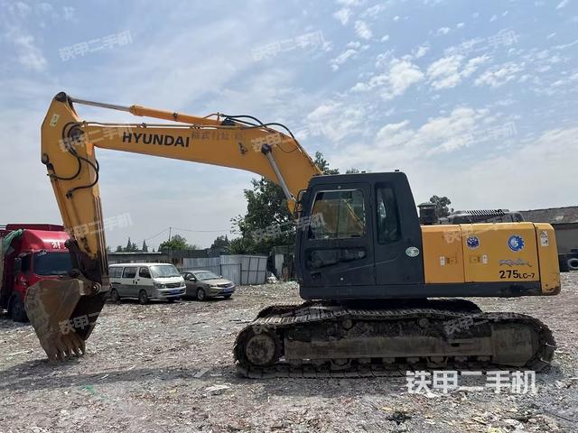 现代R225LC-7挖掘机
