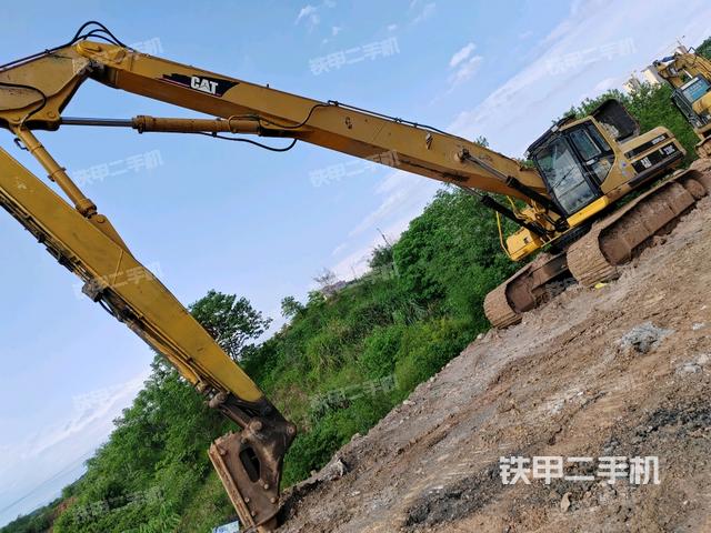 卡特彼勒330B挖掘机