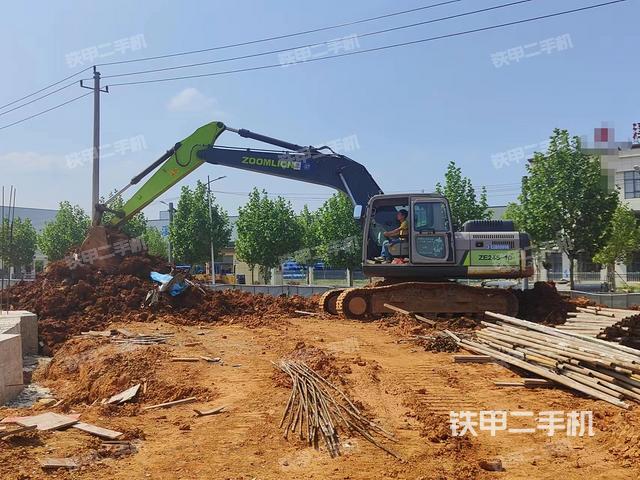 中联重科ZE205E-10挖掘机