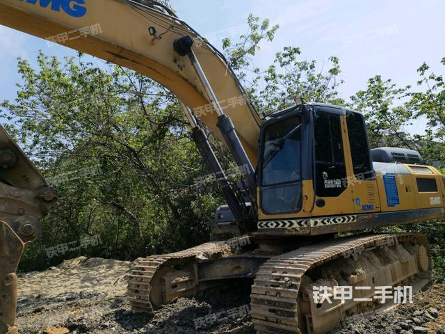 徐工XE370D挖掘机