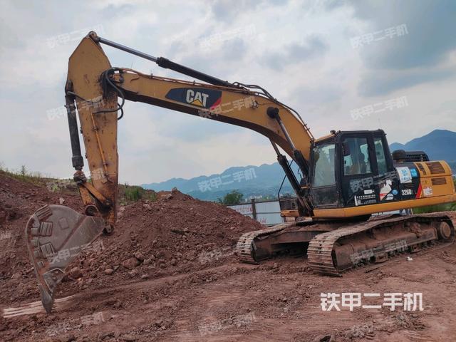 卡特彼勒CAT®326D2 L 液压挖掘机