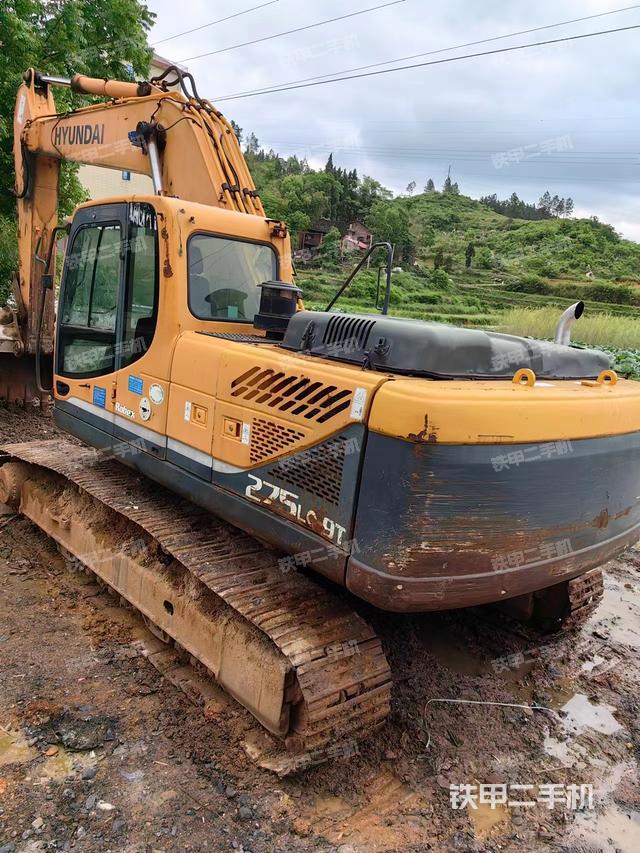 现代R275LC-9T挖掘机