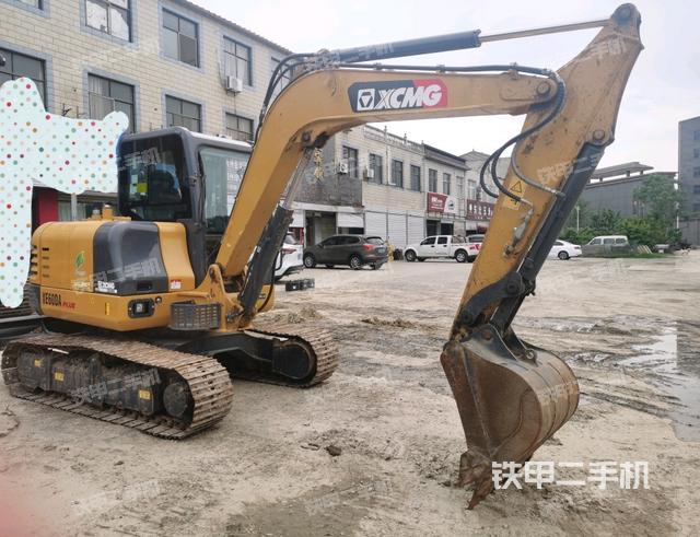 徐工XE60DA挖掘机