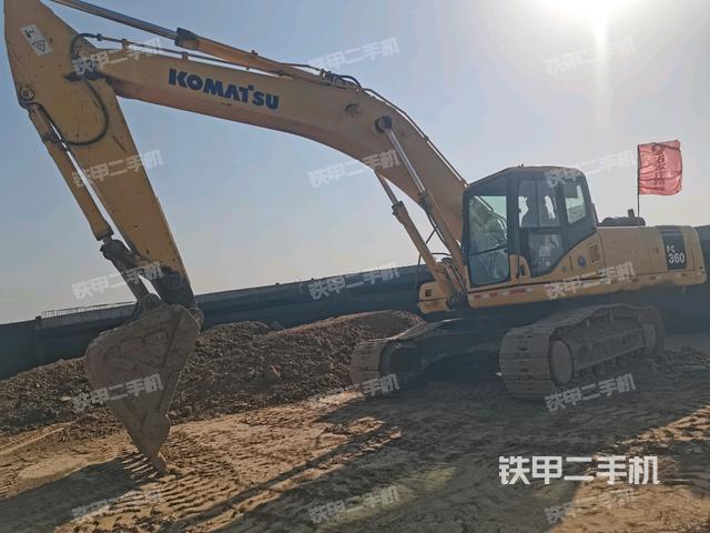 小松PC300-7挖掘机