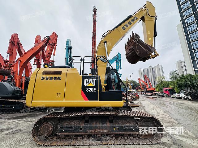 卡特彼勒320E挖掘机