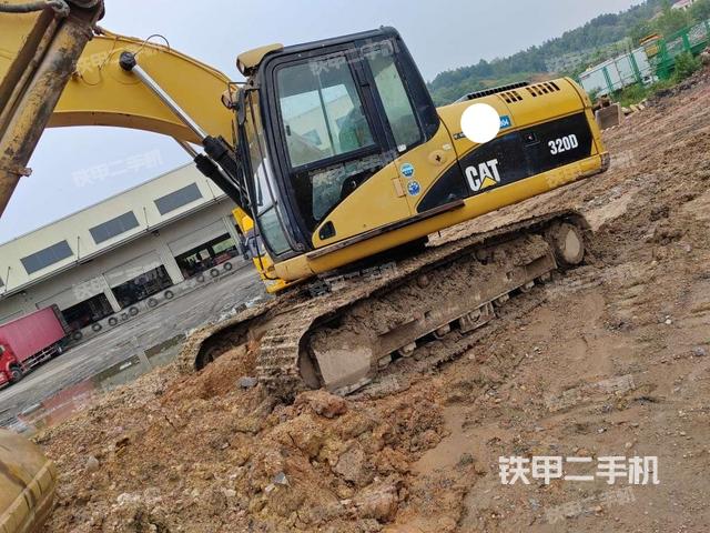 卡特彼勒320D液压挖掘机