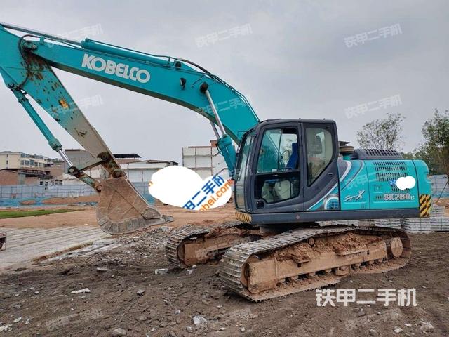 神钢SK210LC-10挖掘机