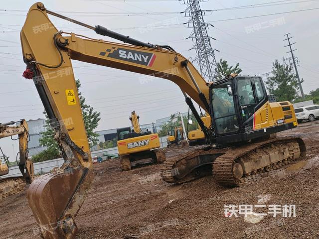 三一重工SY205H挖掘机