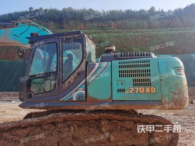 神钢SK270XD-10挖掘机