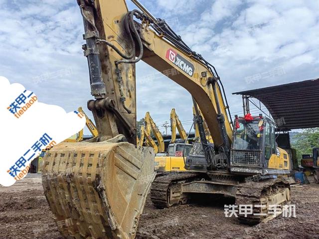 徐工XE400DK挖掘机