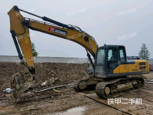 徐工XE205DA挖掘机