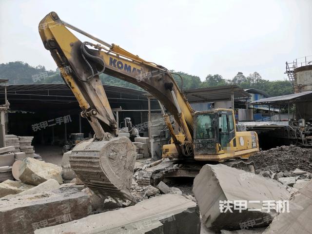 小松PC360-8M0挖掘机