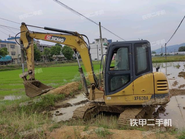 徐工XE60DA挖掘机