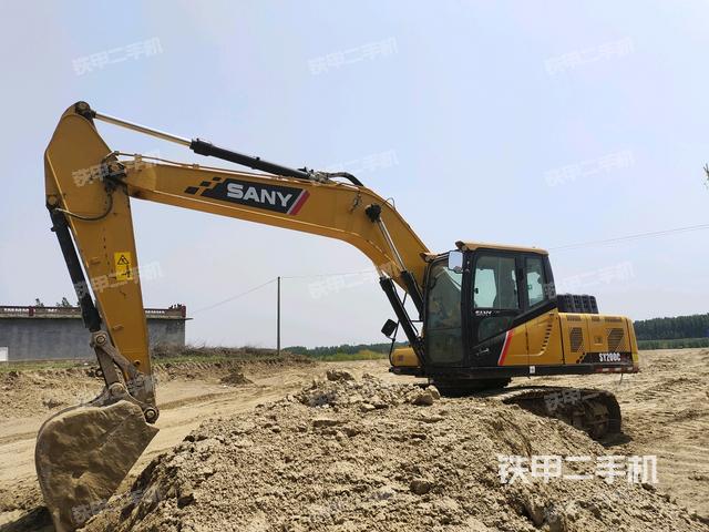 三一重工SY200C挖掘机