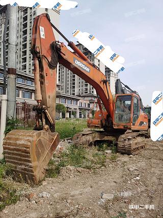 陕西-汉中市二手斗山DH225LC-9挖掘机实拍照片