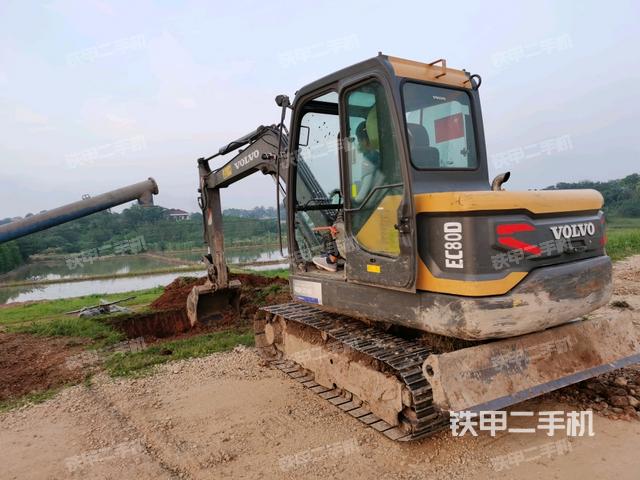 沃尔沃EC55D挖掘机
