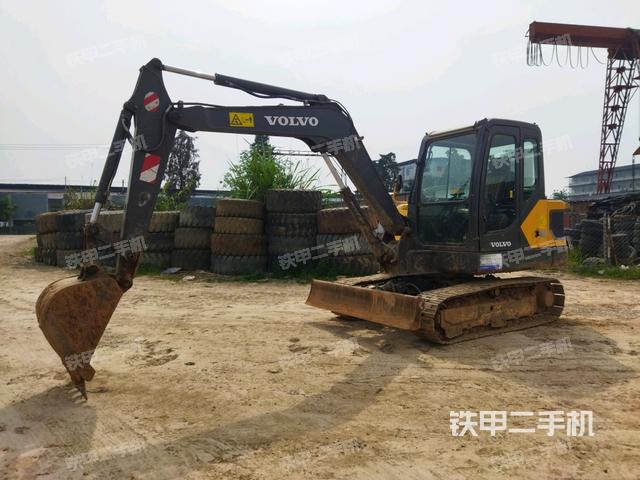 沃尔沃EC55D挖掘机