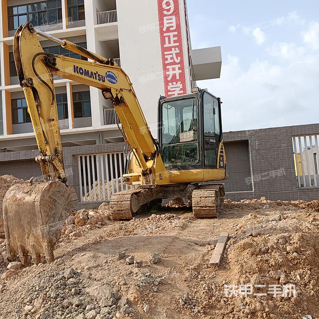 小松PC56-7挖掘机