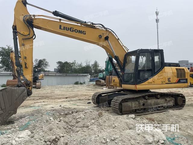 柳工CLG920E挖掘机
