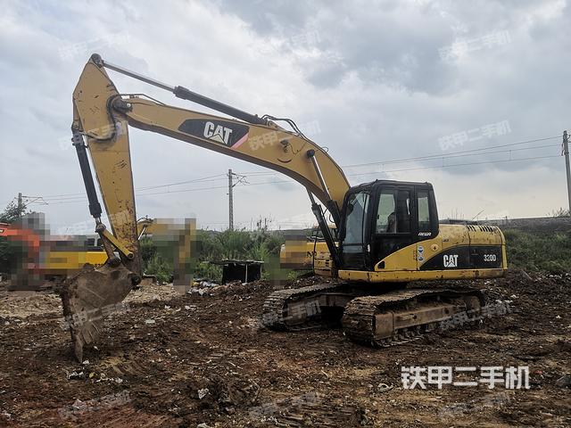 卡特彼勒320D液压挖掘机