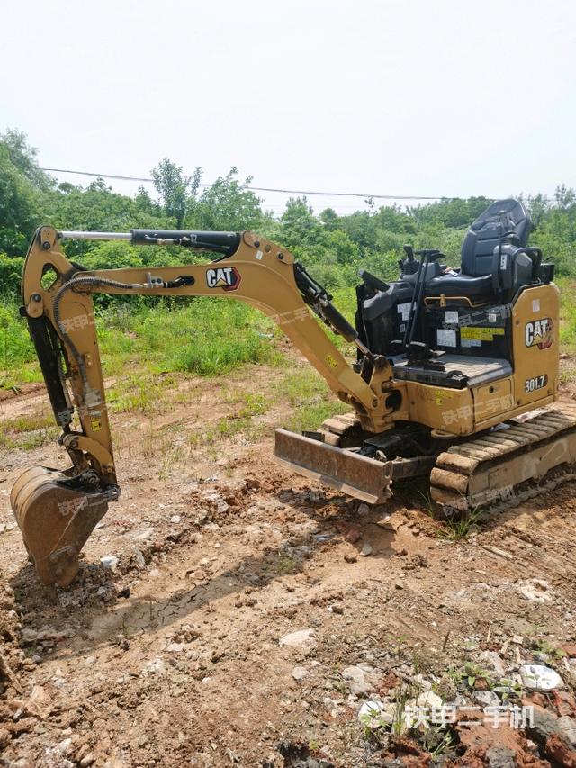 卡特彼勒CAT®301.7 CR 微型液压挖掘机