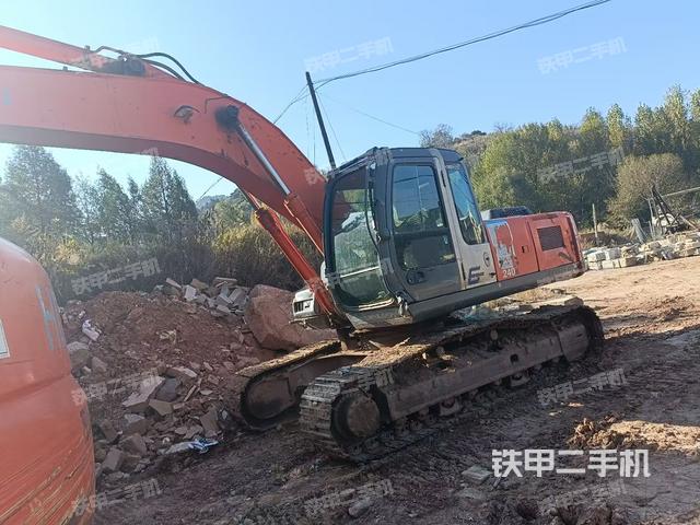 日立ZX240-3G挖掘机