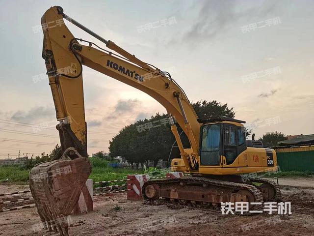 小松PC300-7挖掘机