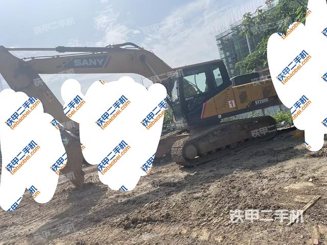 三一重工SY200C挖掘机