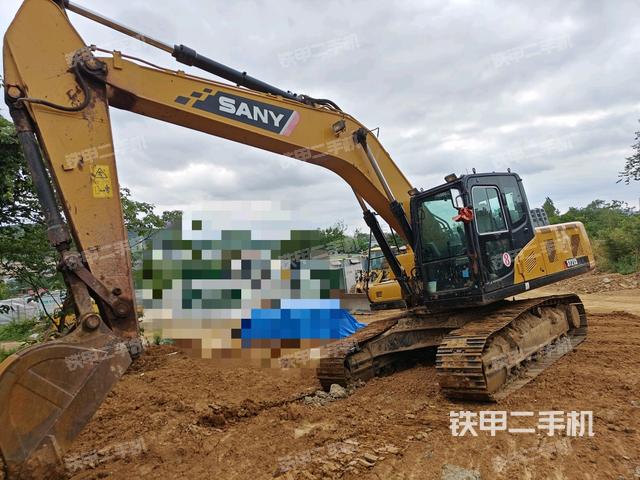 三一重工SY205C挖掘机