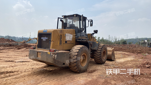 整机右后45°（整机外观及大件）