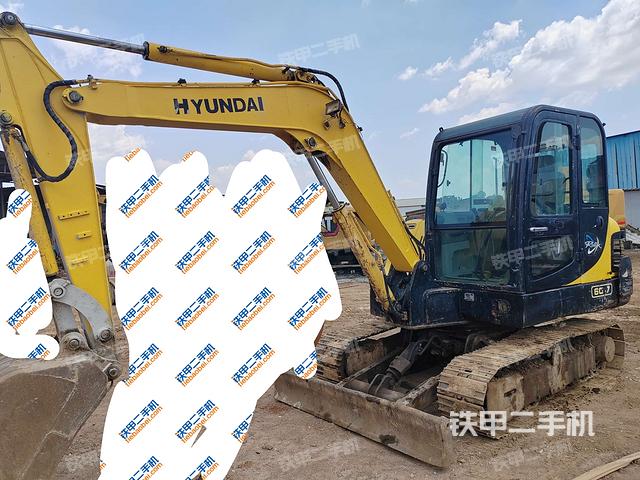 现代R60-7挖掘机