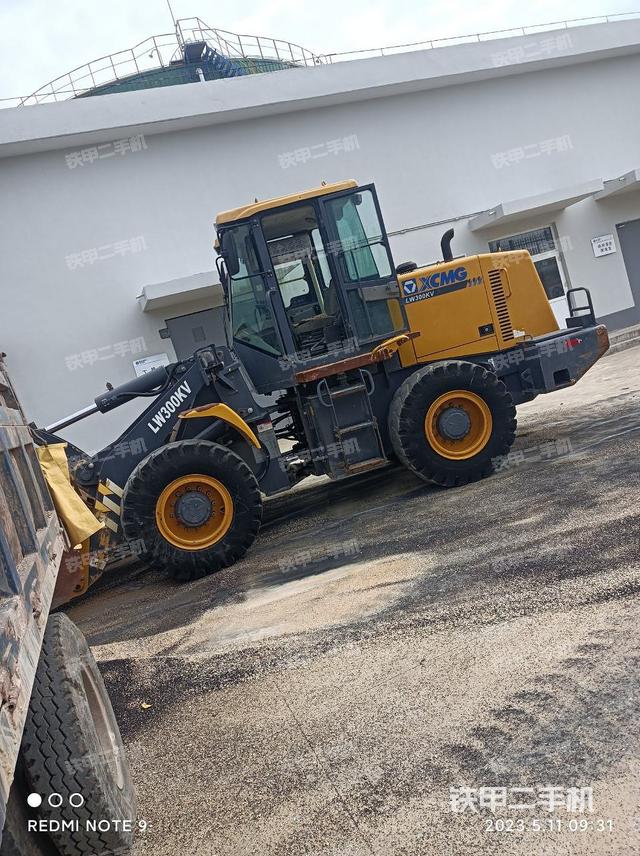 徐工LW300K装载机