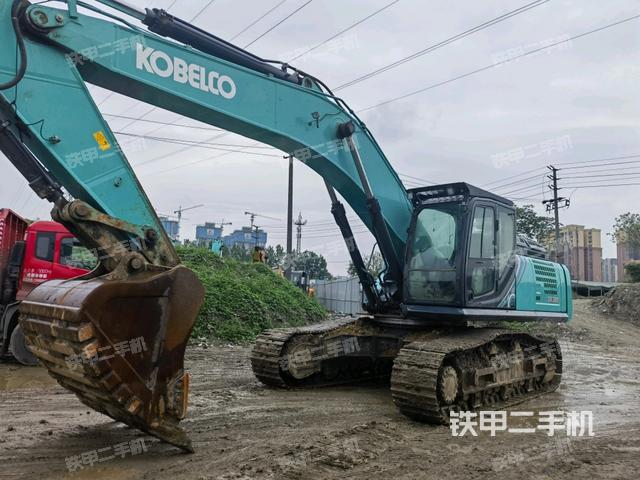 神钢SK380XD-10挖掘机
