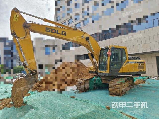 山东临工E6210F挖掘机