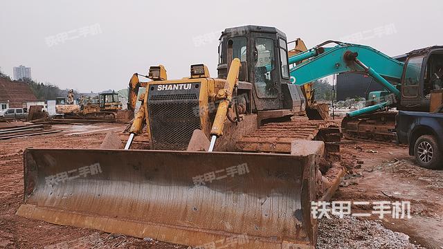 山推SD16TL机械超湿地型推土机