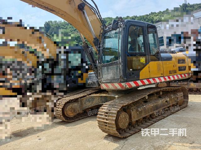 徐工XE215DA挖掘机
