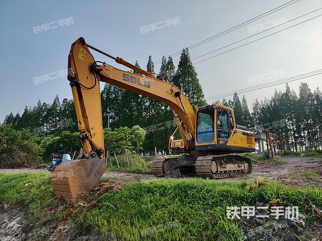 山东临工E6210FS挖掘机