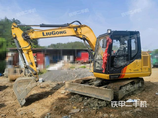 柳工CLG9075E挖掘机