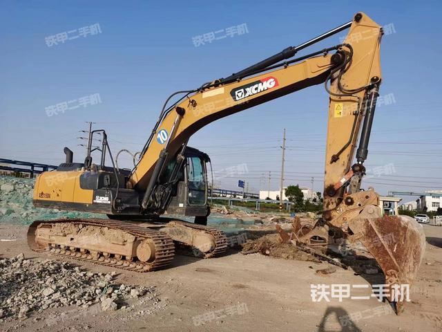 徐工XE215DA挖掘机