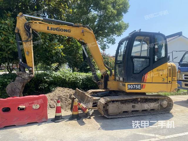 柳工CLG9055E挖掘机