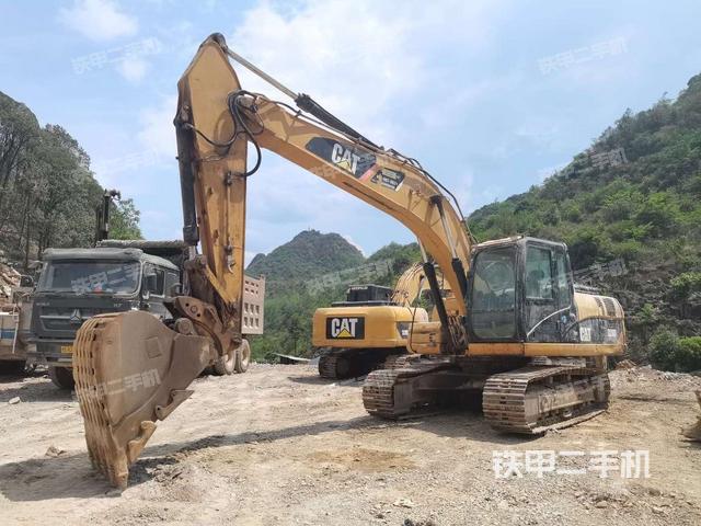 卡特彼勒320D液压挖掘机