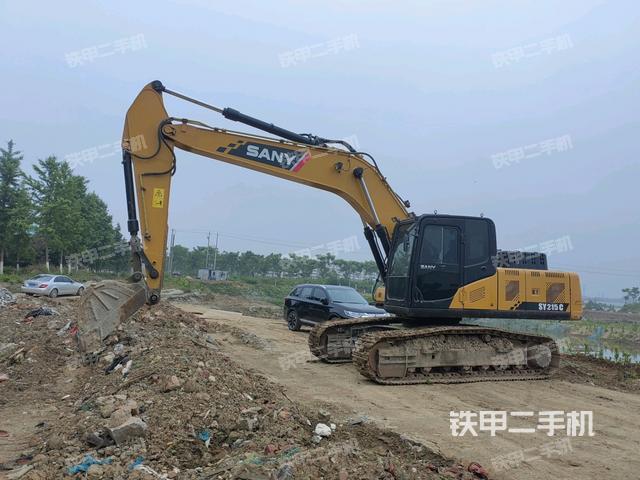 三一重工SY205C挖掘机
